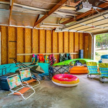 Modern Eckerty Home With Deck On Patoka Lake! Taswell Екстер'єр фото