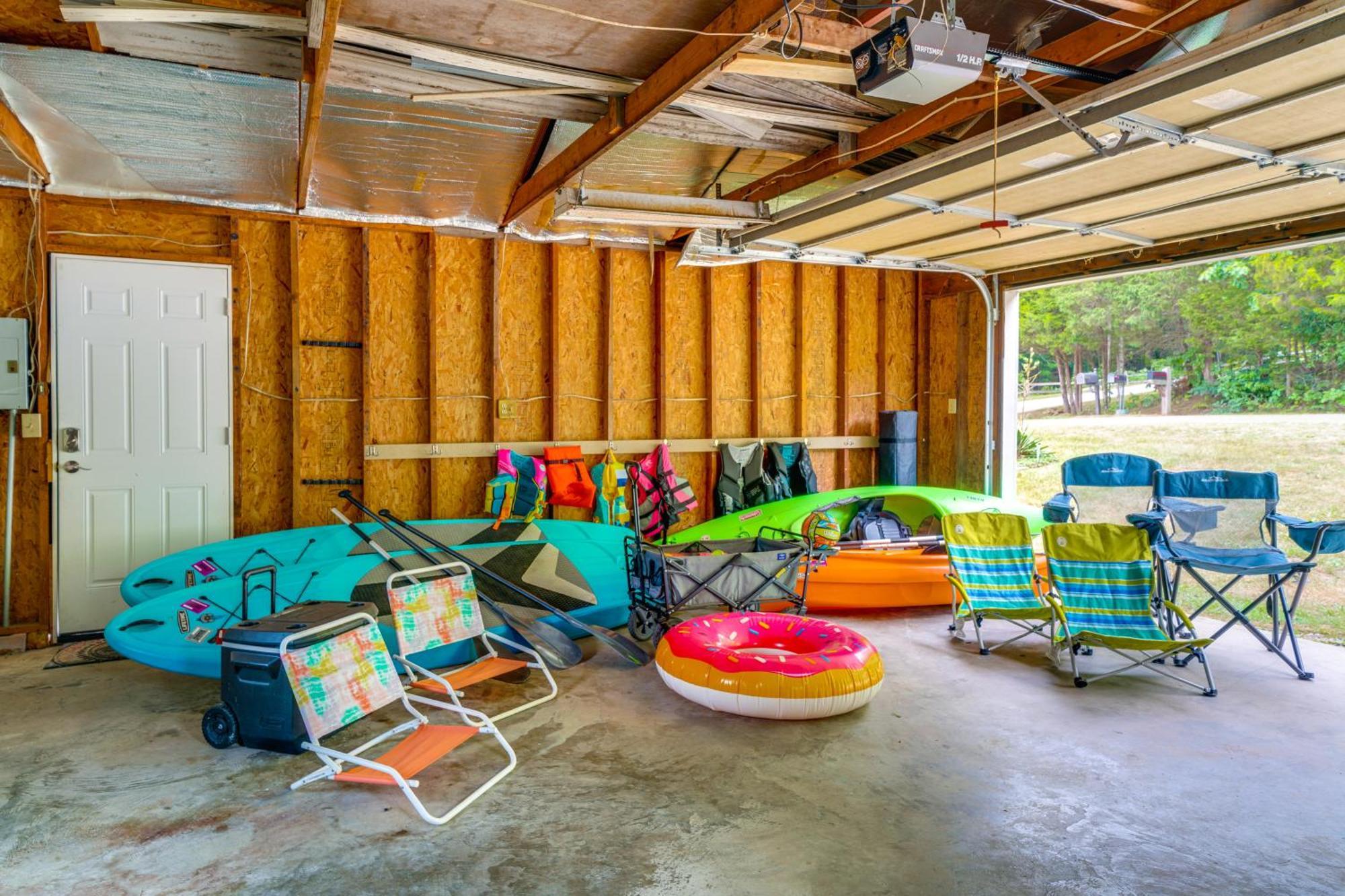 Modern Eckerty Home With Deck On Patoka Lake! Taswell Екстер'єр фото